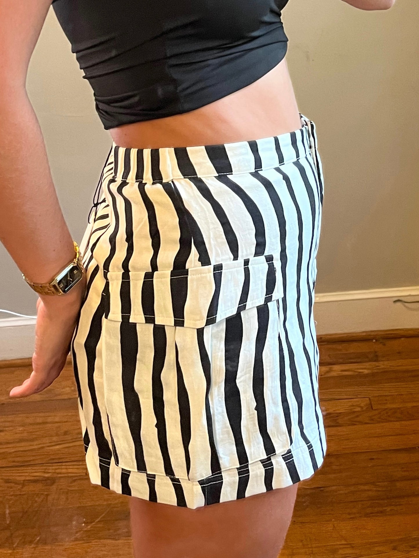 TAILGATE MINI SKORT IN BLACK